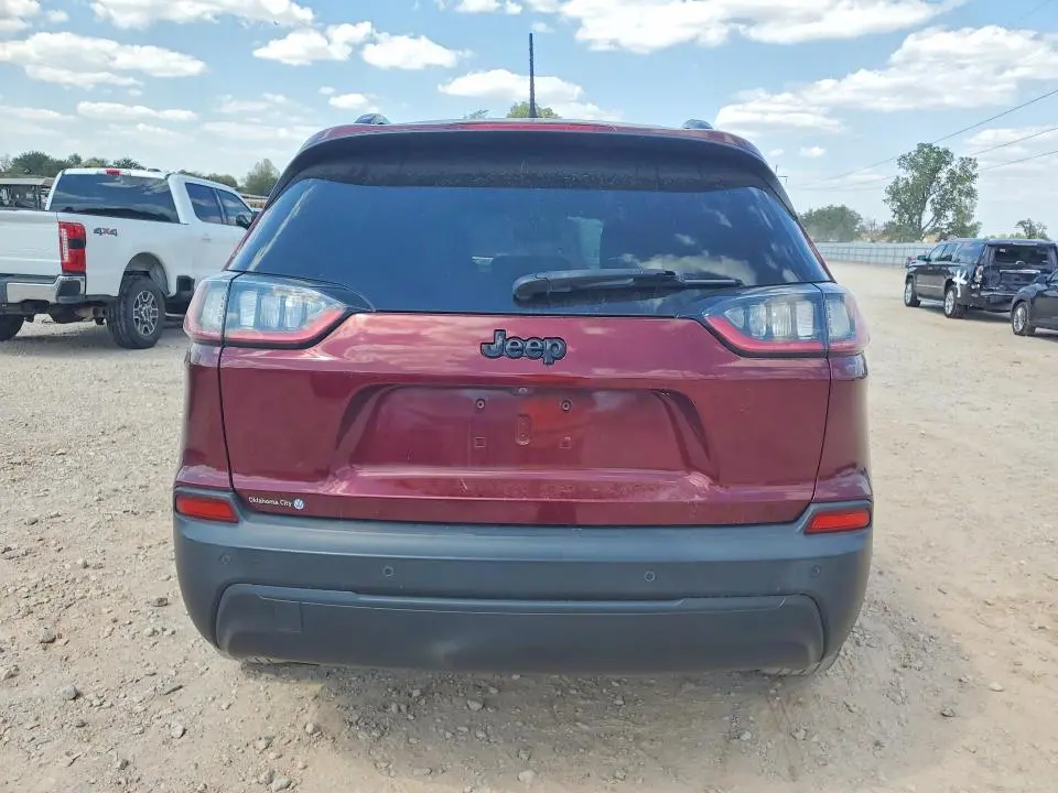 2021 JEEP CHEROKEE LATITUDE PLUS  