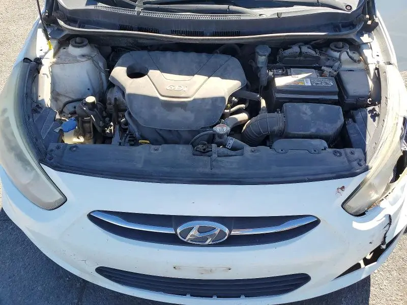 2015 HYUNDAI ACCENT GS  