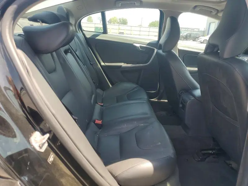 2015 VOLVO S60 PREMIER  