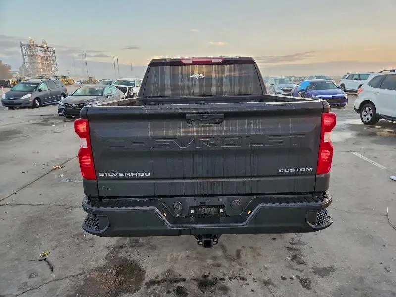 2025 CHEVROLET SILVERADO C1500 CUSTOM  