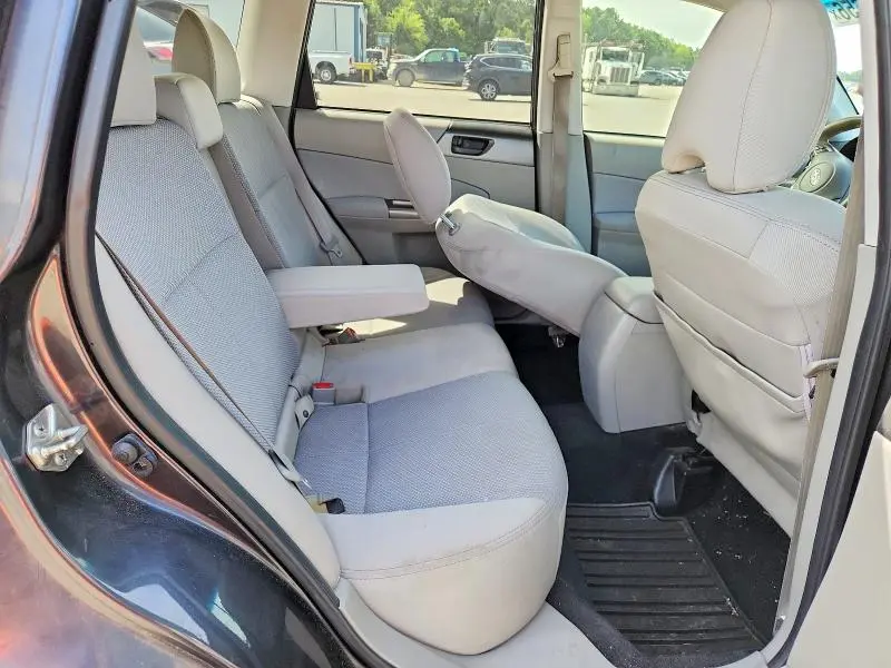 2013 SUBARU FORESTER 2.5X  