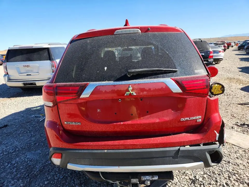 2018 MITSUBISHI OUTLANDER SE  