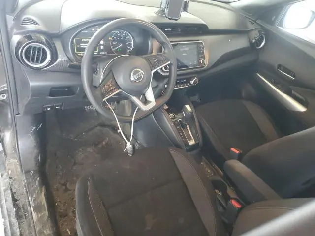 2020 NISSAN KICKS SV  
