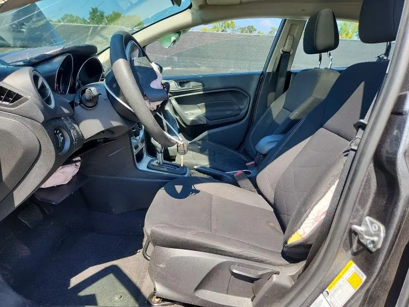 2019 FORD FIESTA SE  