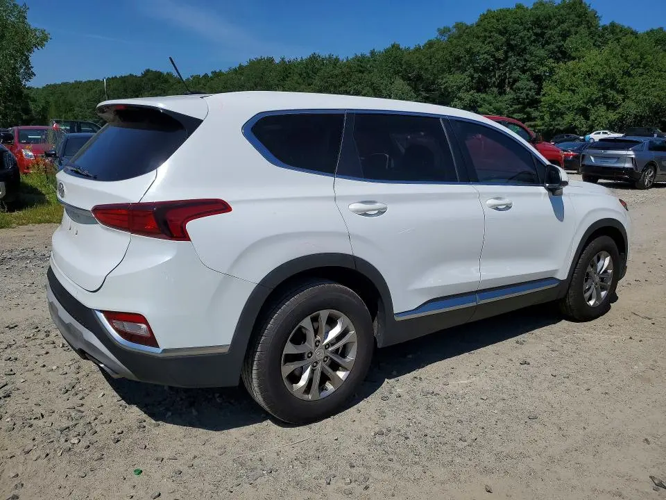 2019 HYUNDAI SANTA FE SE  