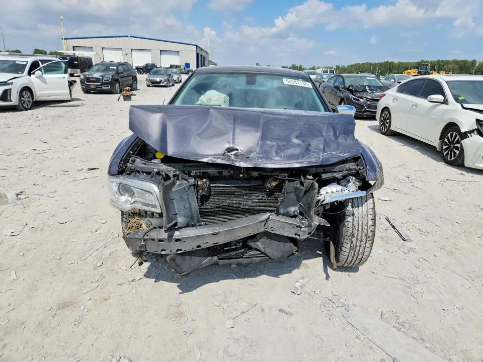 2016 CHRYSLER 300C   