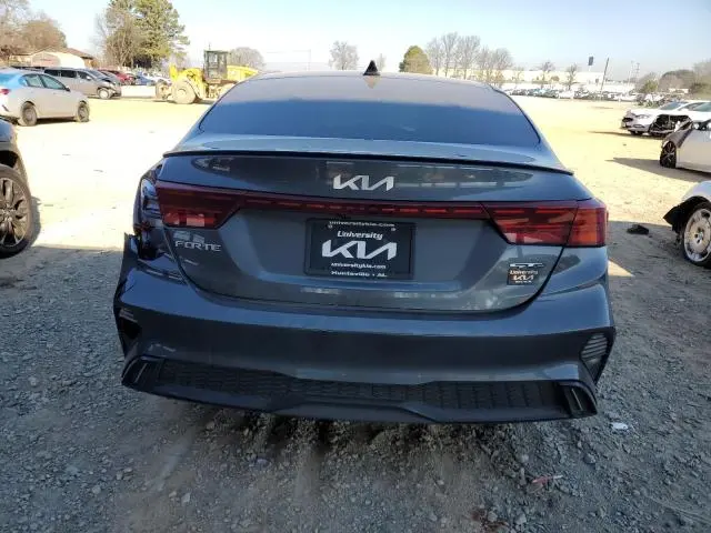 2024 KIA FORTE GT LINE  