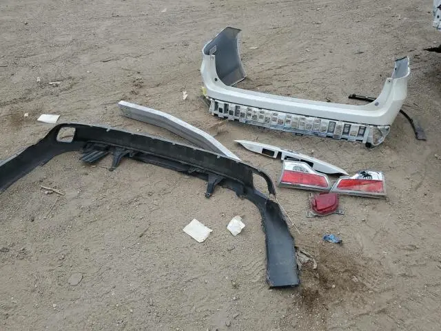 2016 TOYOTA HIGHLANDER LE  