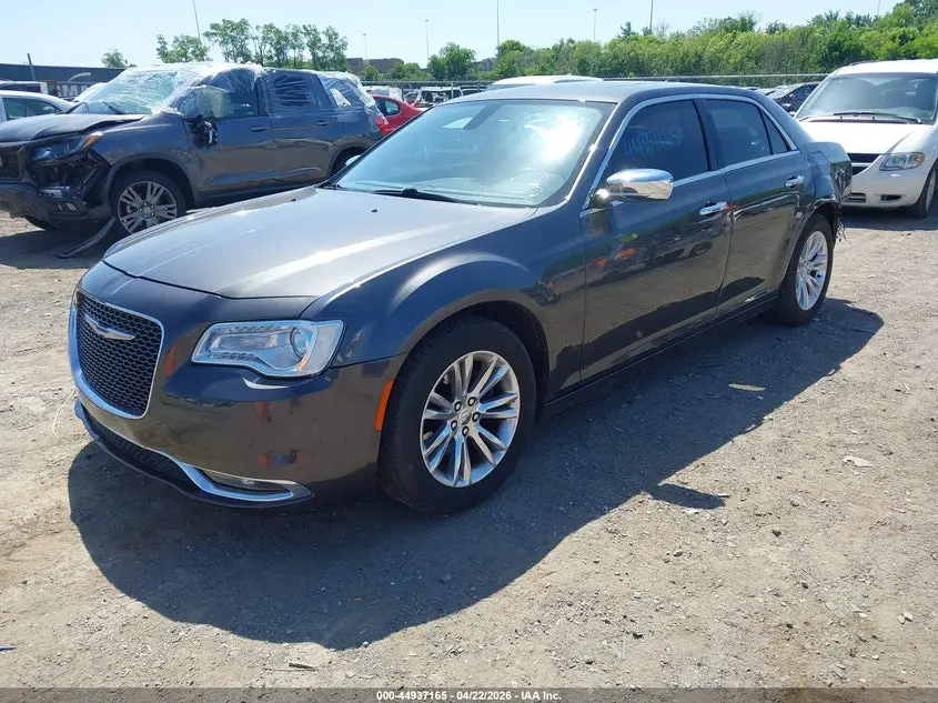 2016 CHRYSLER 300C  