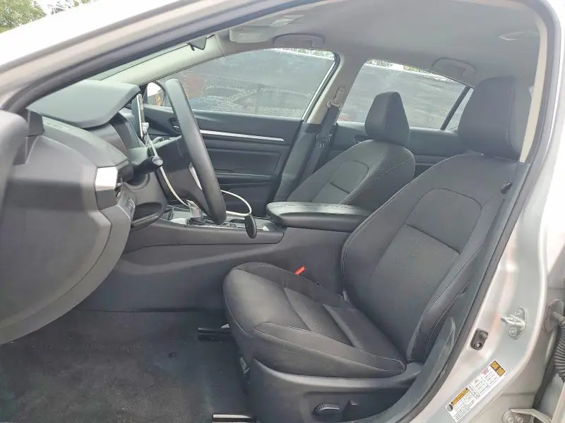 2022 NISSAN ALTIMA SV  
