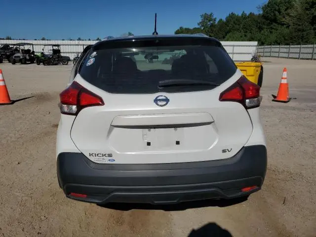 2019 NISSAN KICKS S  