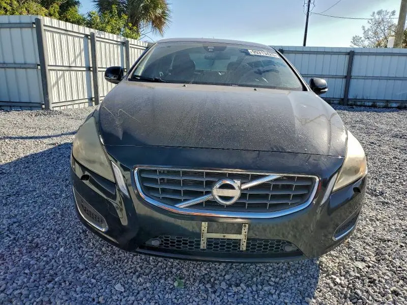 2013 VOLVO S60 T5  