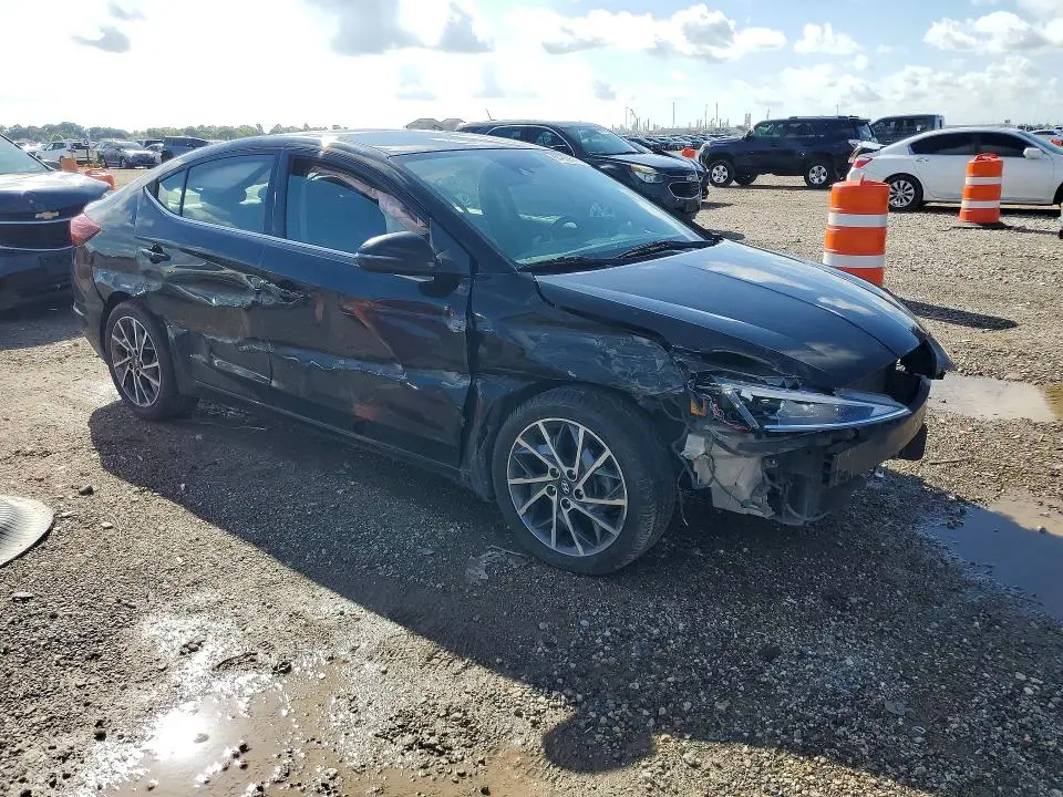 2020 HYUNDAI ELANTRA LIMITED  