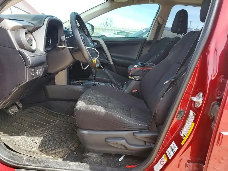 2018 TOYOTA RAV4 XLE  