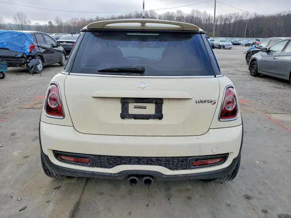 2012 MINI COOPER S  