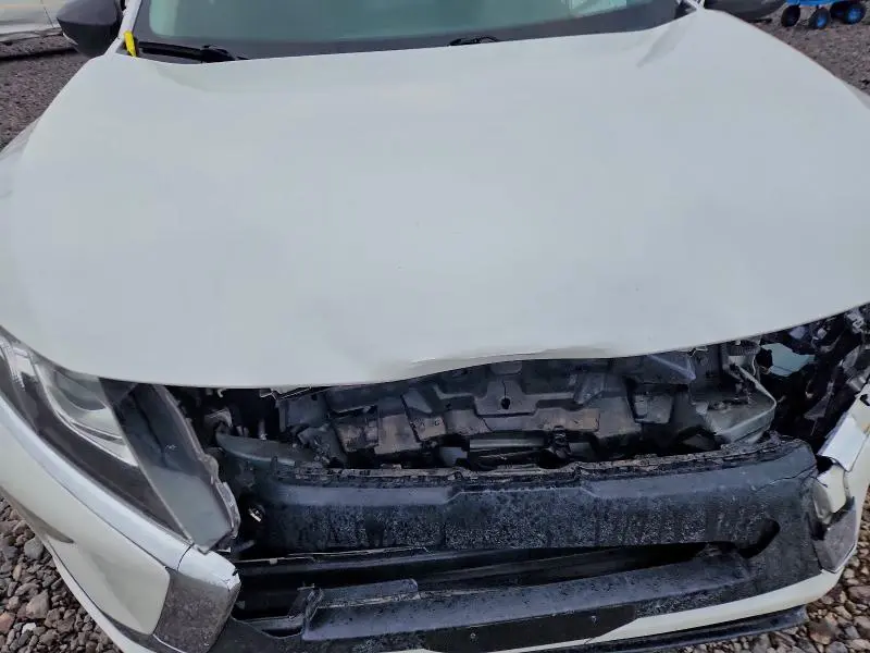 2019 MITSUBISHI ECLIPSE CROSS LE  