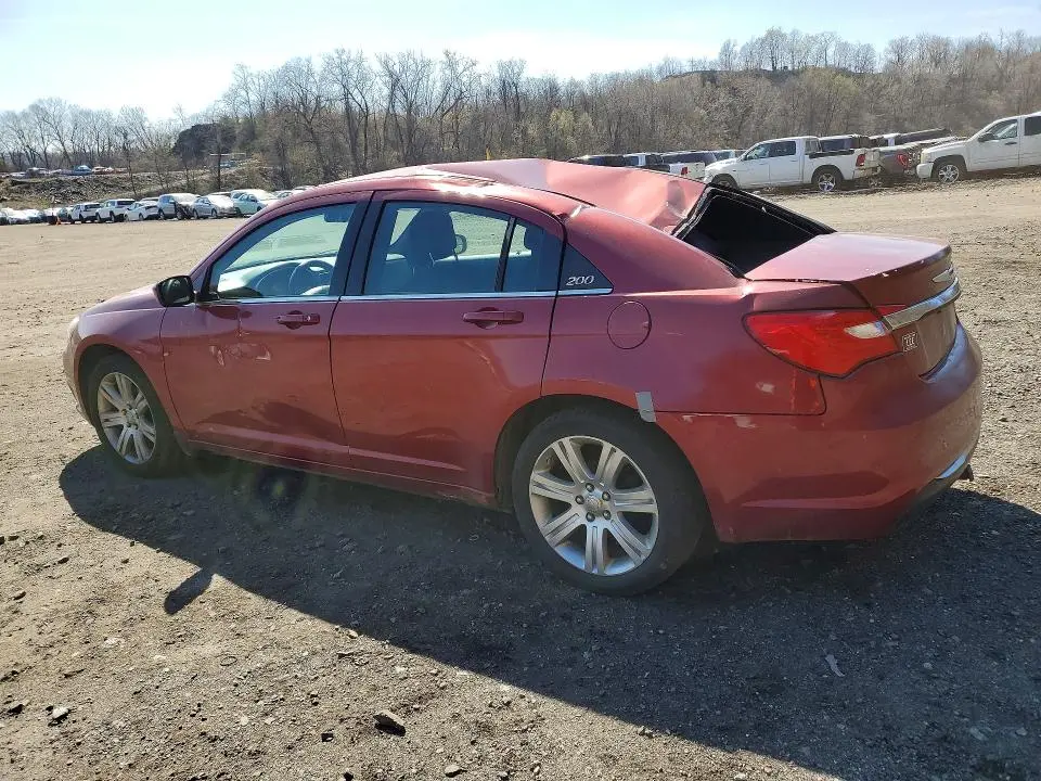 2013 CHRYSLER 200 LX  