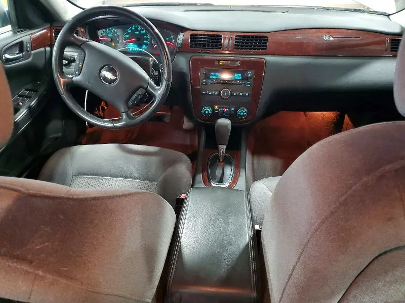 2010 CHEVROLET IMPALA LT  