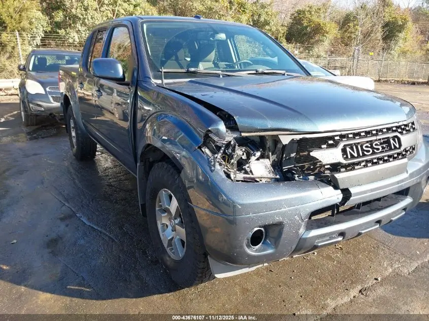 2013 NISSAN FRONTIER PRO-4X