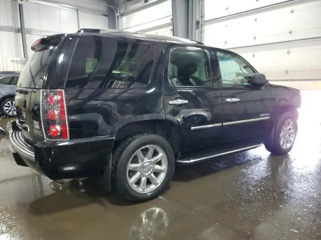 2010 GMC YUKON DENALI  