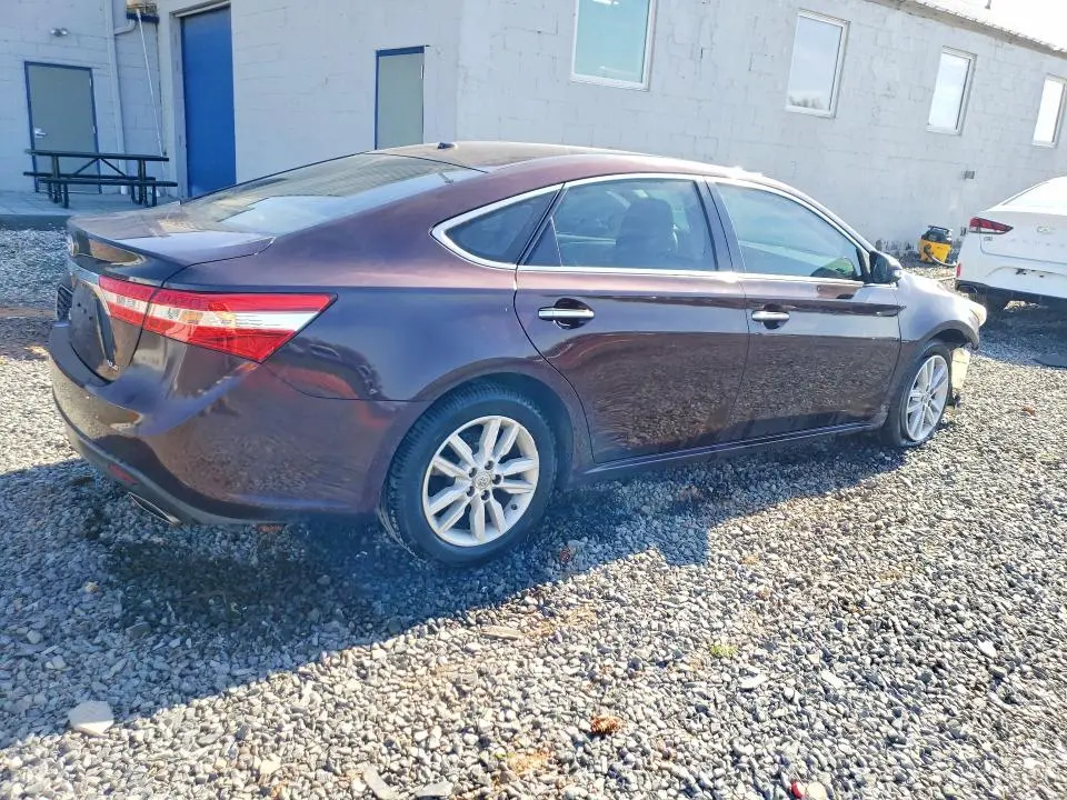 2015 TOYOTA AVALON XLE  