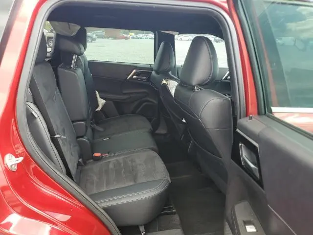 2023 MITSUBISHI OUTLANDER SE  
