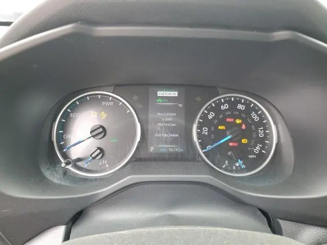 2021 TOYOTA RAV4 XLE  