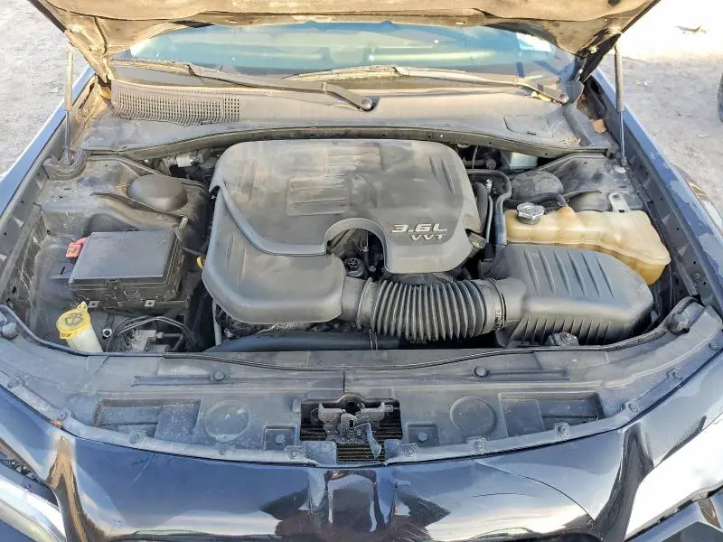 2018 CHRYSLER 300 TOURING  