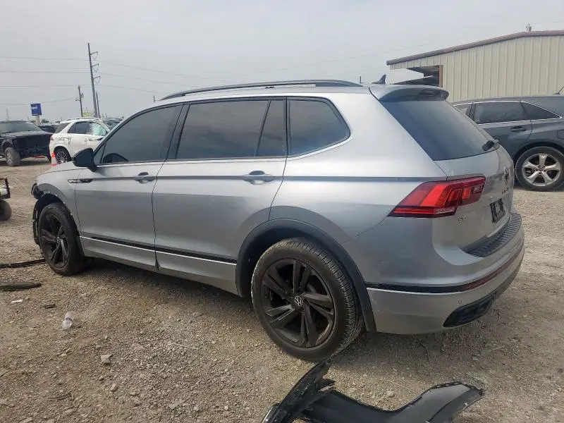 2023 VOLKSWAGEN TIGUAN SE R-LINE BLACK  