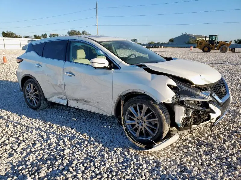 2021 NISSAN MURANO SV  
