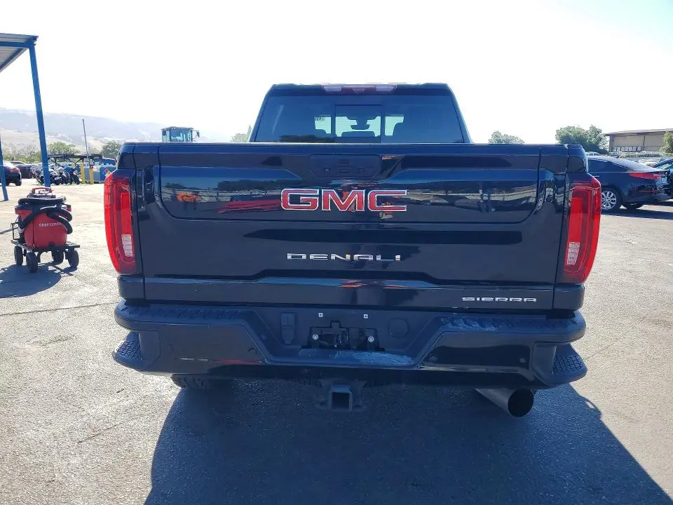 2023 GMC SIERRA K2500 DENALI  