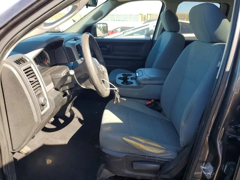 2016 RAM 1500 ST  