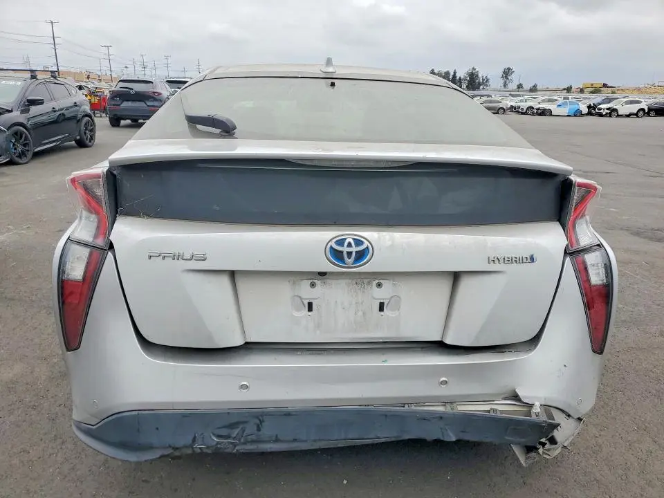 2016 TOYOTA PRIUS FOUR TOURING  