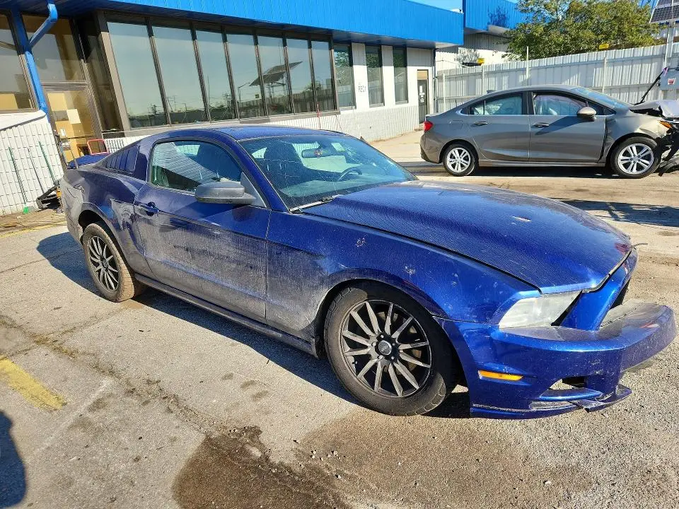 2013 FORD MUSTANG   