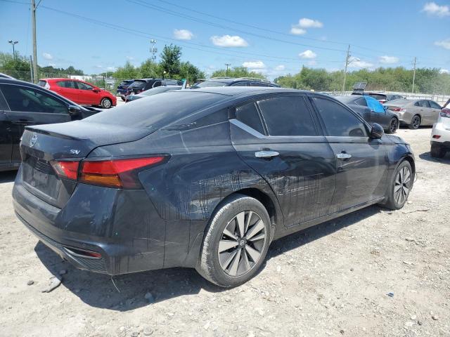 2019 NISSAN ALTIMA SV