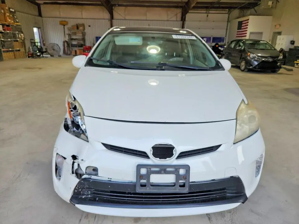 2013 TOYOTA PRIUS THREE  
