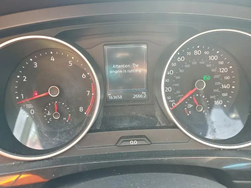 2018 VOLKSWAGEN TIGUAN SE  