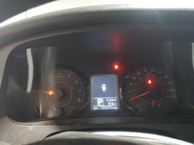 2017 TOYOTA SIENNA LE