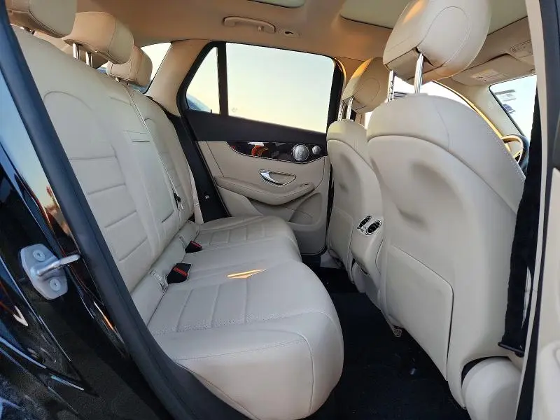 2016 MERCEDES-BENZ GLC 300 4MATIC  