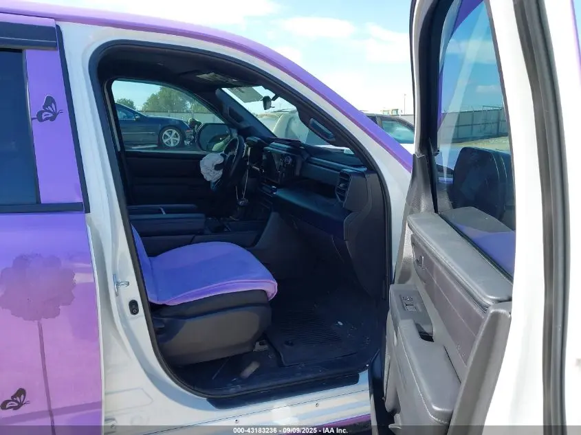 2025 TOYOTA TUNDRA SR 4WD