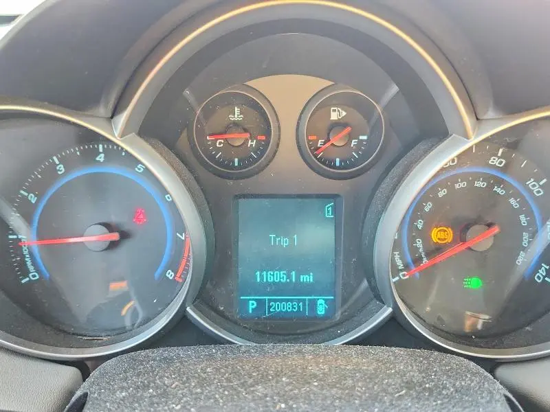 2011 CHEVROLET CRUZE LT  