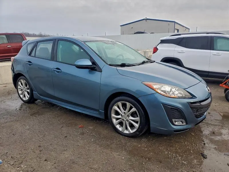 2011 MAZDA 3 S  
