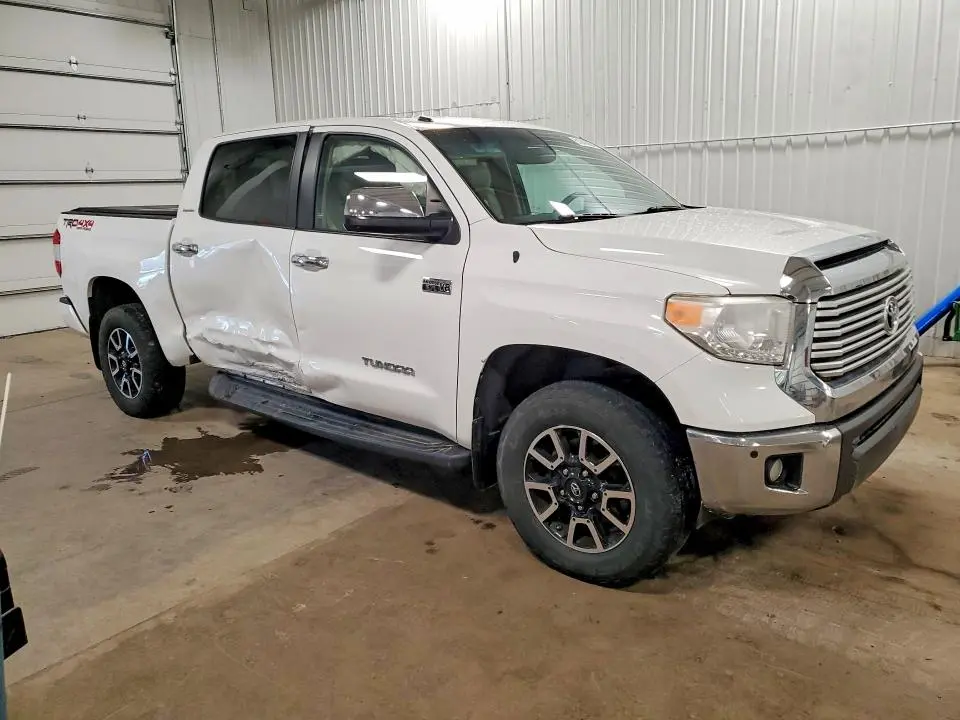 2015 TOYOTA TUNDRA CREWMAX LIMITED  