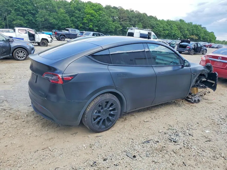 2022 TESLA MODEL Y   