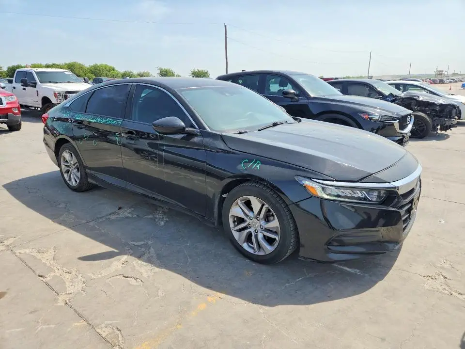 2020 HONDA ACCORD LX  