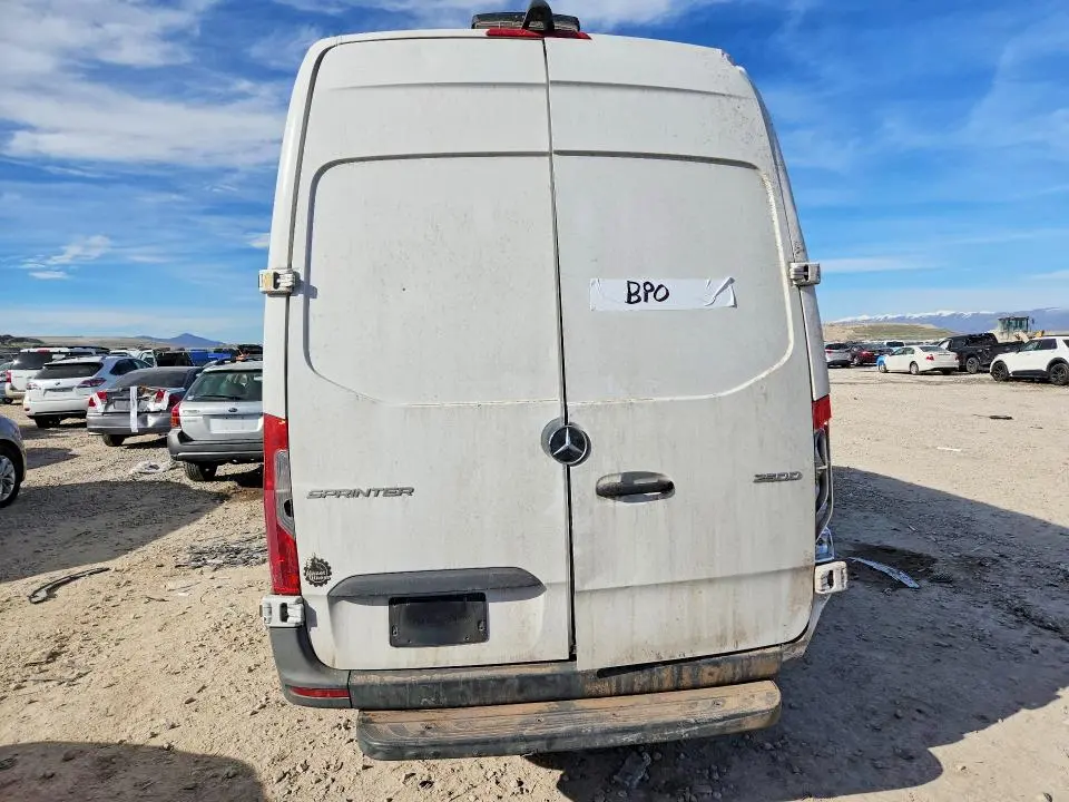 2021 MERCEDES-BENZ SPRINTER 2500  
