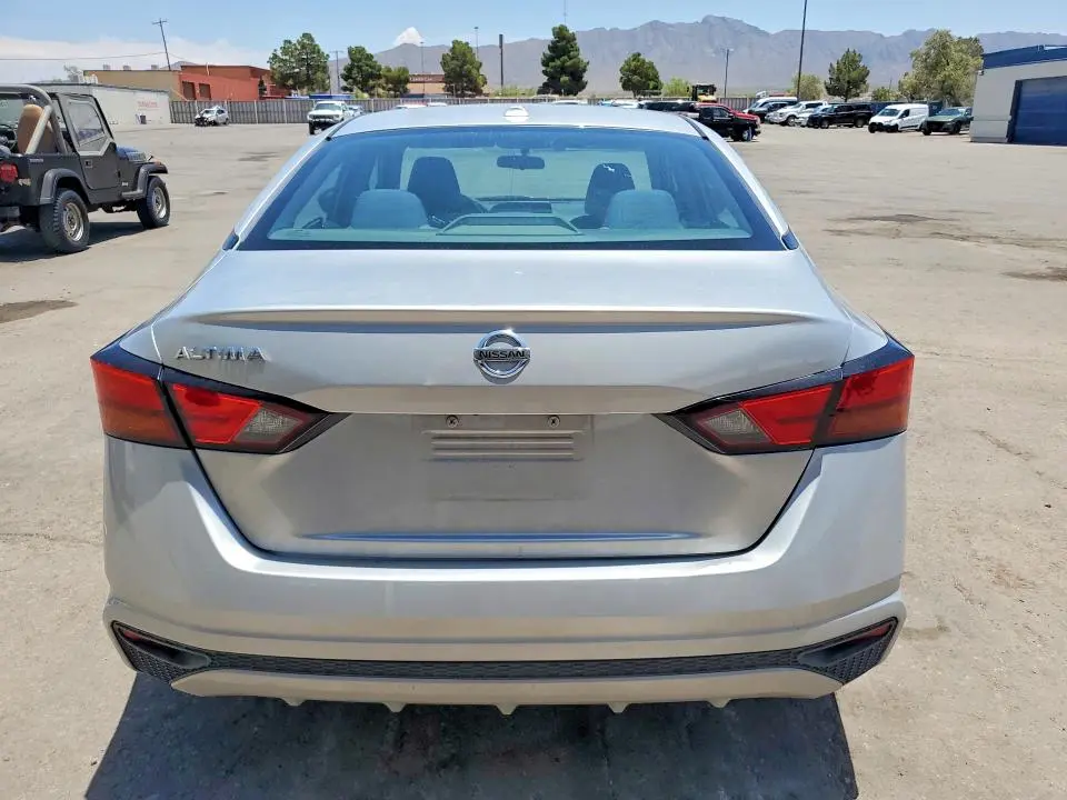 2020 NISSAN ALTIMA S  