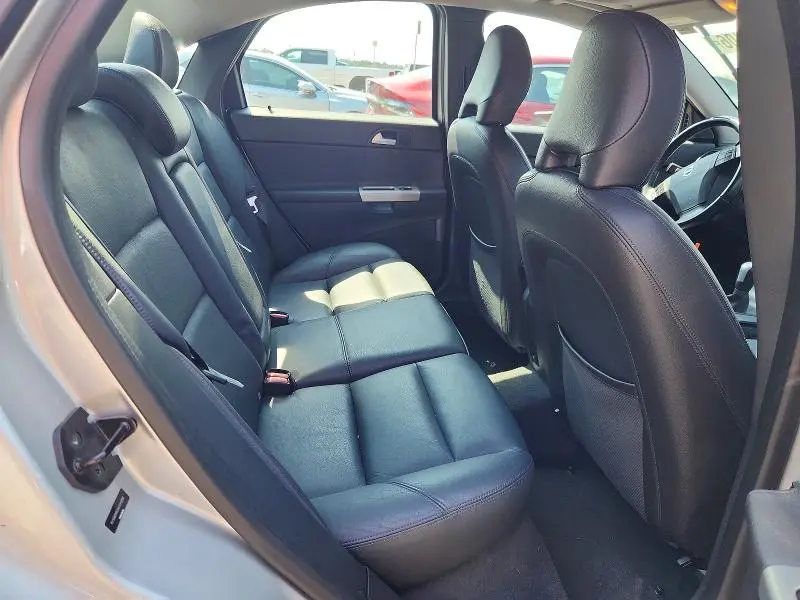 2010 VOLVO S40 2.4I  