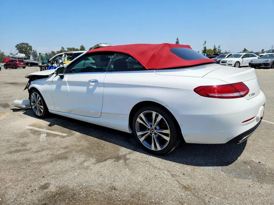 2018 MERCEDES-BENZ C 300  