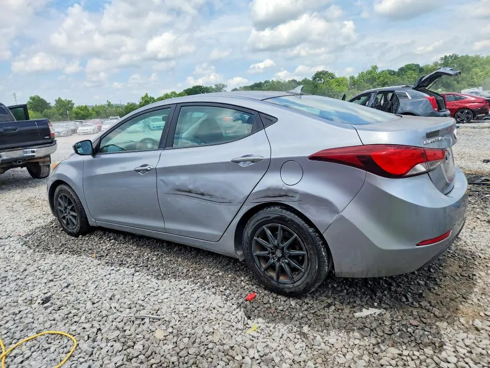 2015 HYUNDAI ELANTRA SE  